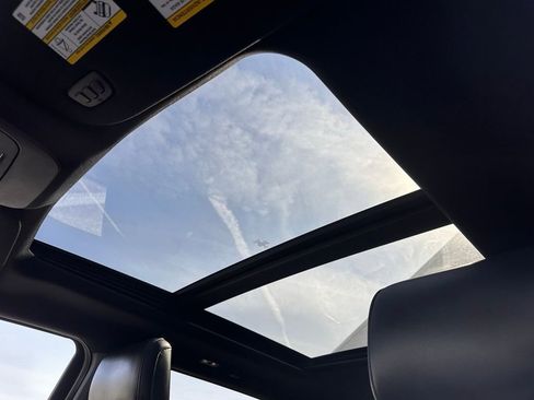 Certified 2021 Ford F150 Lariat image 24