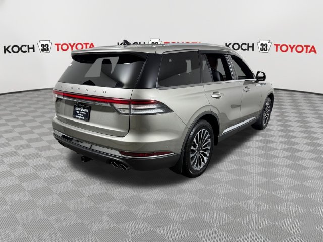 Used 2023 Lincoln Aviator Reserve w/ Equipment Group 201A AWD/4WD image 8