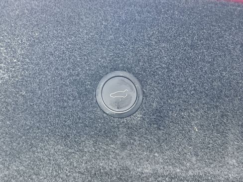 Used 2021 Tesla Model S Plaid image 25