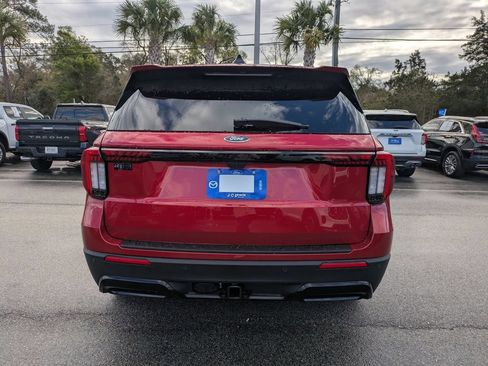 New 2026 Ford Explorer ST-Line w/ ST-Line Street Pack RWD image 5