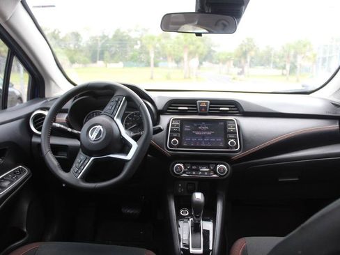 Used 2020 Nissan Versa SR w/ Convenience Package FWD image 17