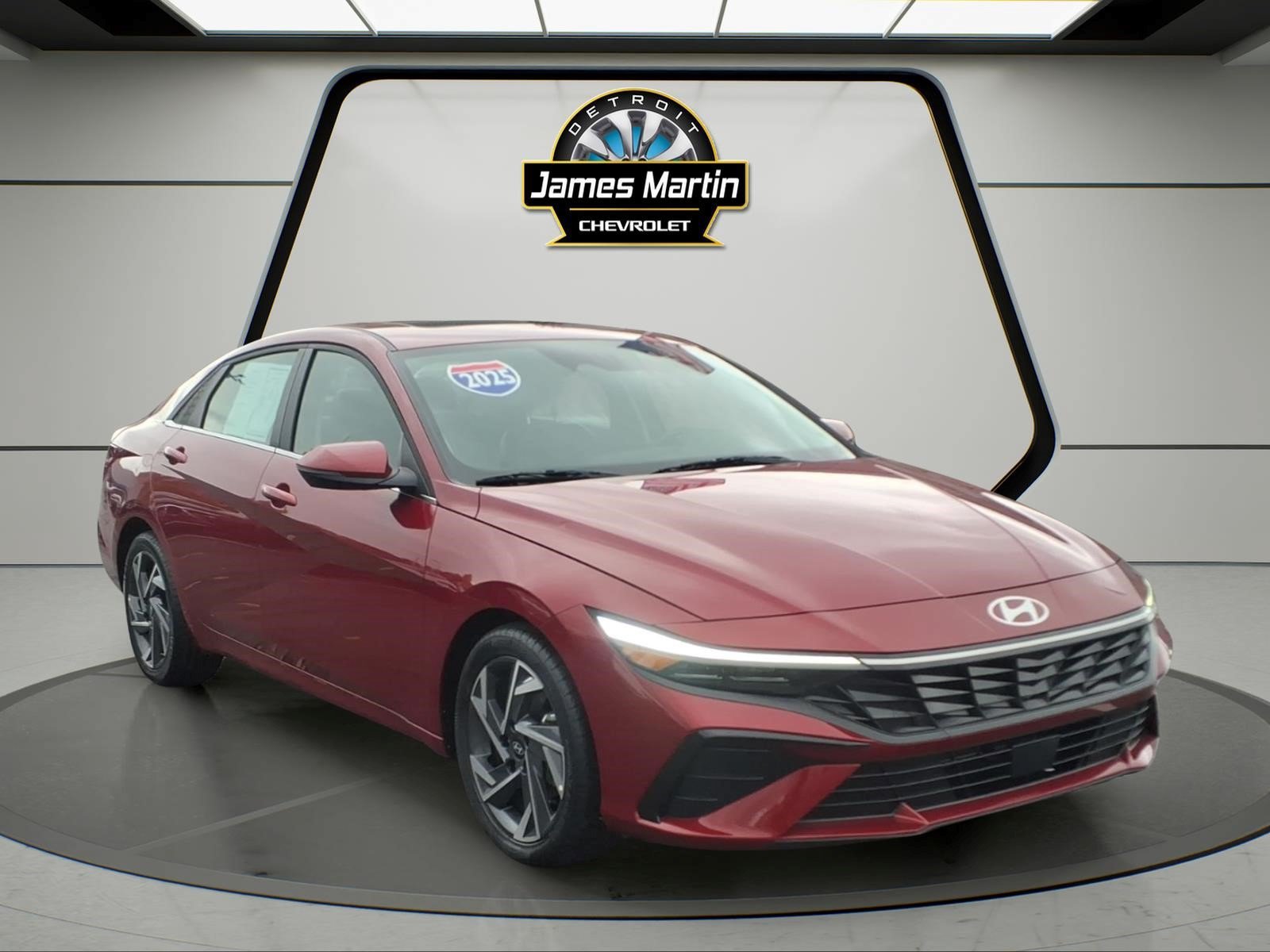Used 2025 Hyundai Elantra Limited FWD image 3