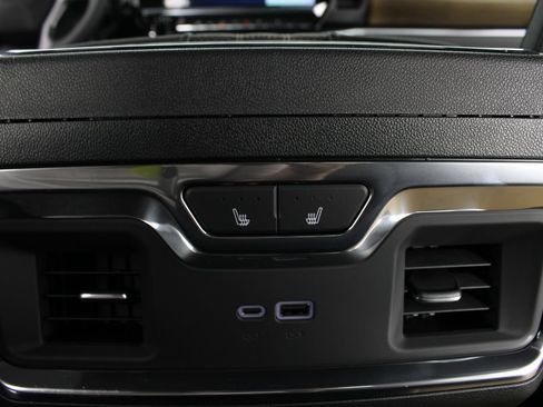 New 2026 Chevrolet Silverado 2500 High Country w/ Midnight Edition AWD/4WD image 20