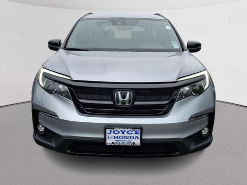 Certified 2022 Honda Pilot Sport image 3