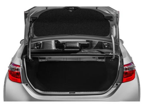 Used 2015 Toyota Corolla LE FWD image 13