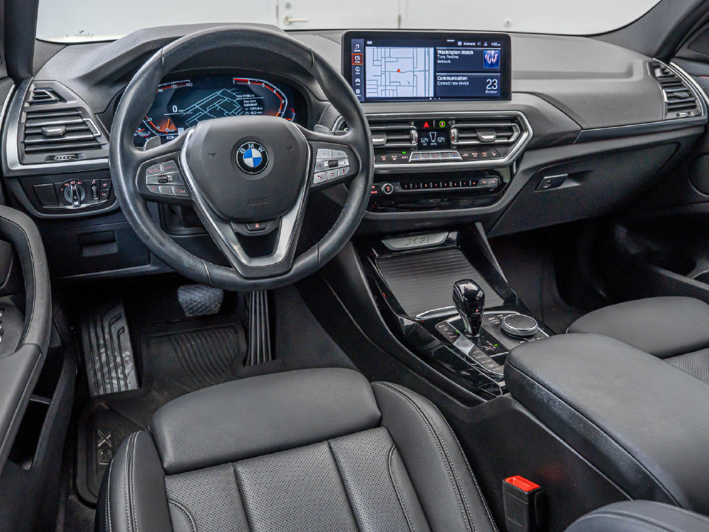 Used 2023 BMW X3 xDrive30i w/ Premium Package w/ZPA AWD/4WD image 4
