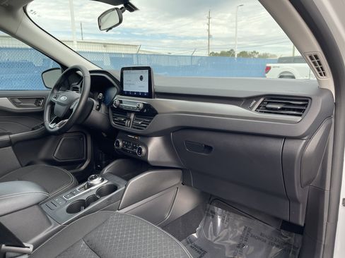 Used 2024 Ford Escape Active image 15