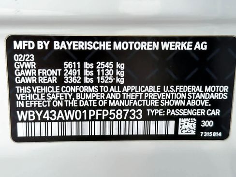 Used 2023 BMW i4 eDrive35 w/ Premium Package RWD image 29