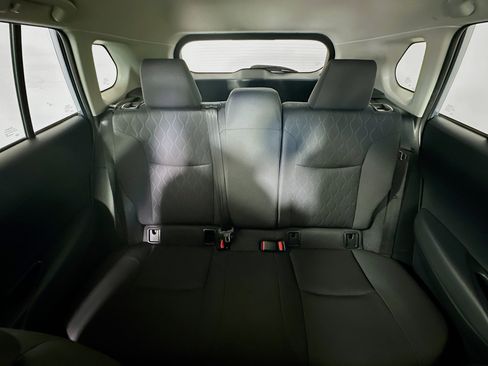 Used 2024 Toyota Corolla Cross LE FWD image 30