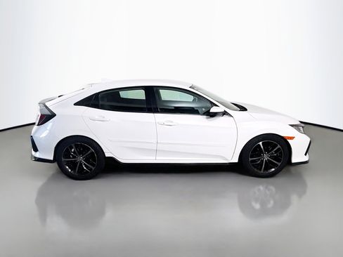 Used 2021 Honda Civic Sport image 11