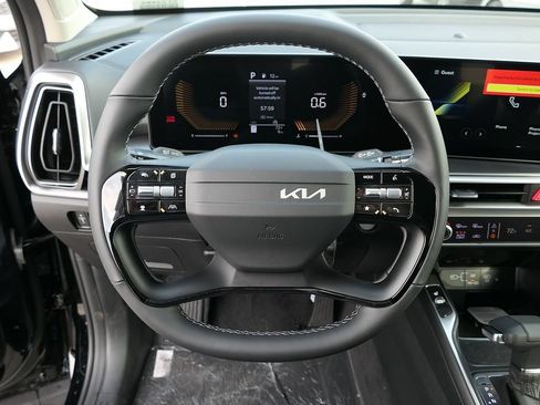 New 2026 Kia Sorento S FWD image 44