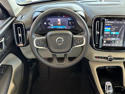 New 2026 Volvo XC40 B4 Plus image 13