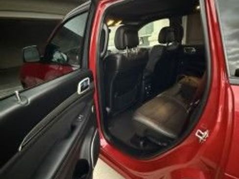 Used 2018 Jeep Grand Cherokee Trackhawk w/ Trailer Tow Group IV image 22