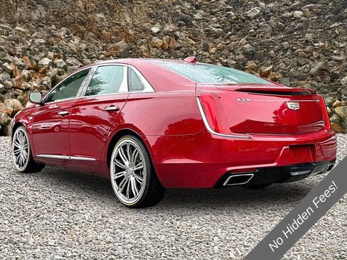 Used 2019 Cadillac XTS Luxury FWD image 11