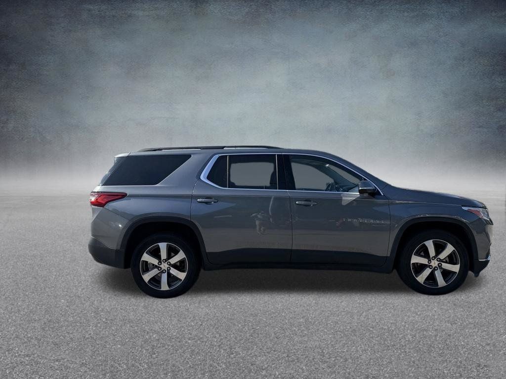 Used 2019 Chevrolet Traverse LT w/ LT Premium Package AWD/4WD image 6