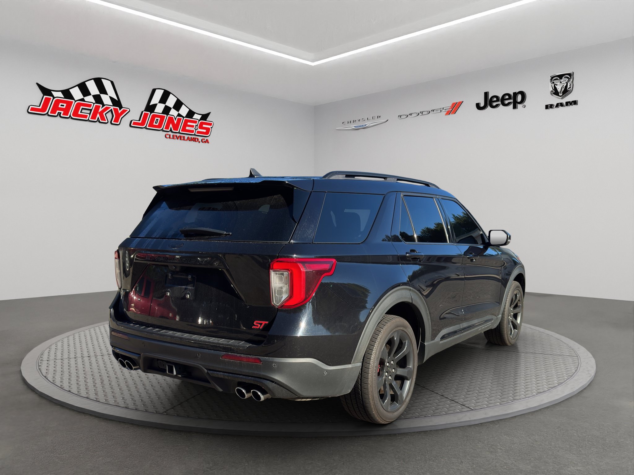 Used 2022 Ford Explorer ST w/ Equipment Group 401A AWD/4WD image 8