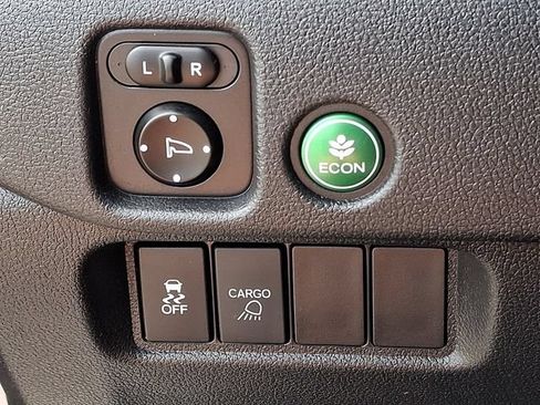 Used 2018 Honda Ridgeline Sport image 23