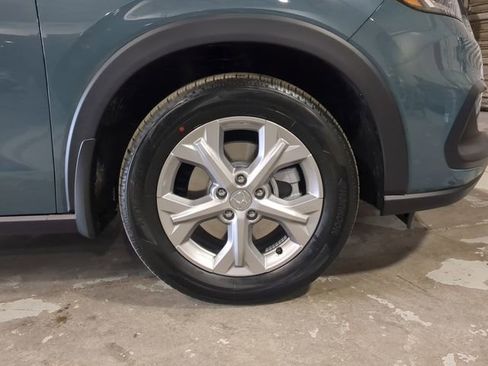 New 2025 Honda HR-V LX image 17