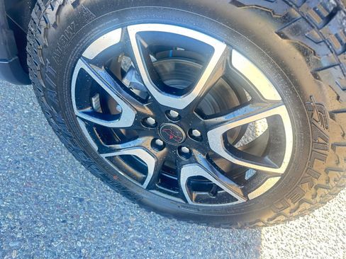 Used 2025 Jeep Compass Trailhawk w/ Trailer Tow Group image 30