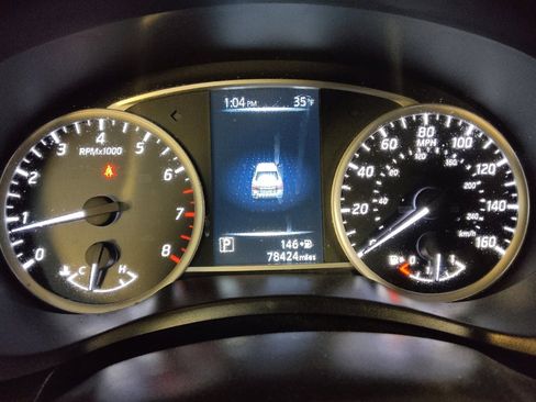 Used 2016 Nissan Sentra SR image 23