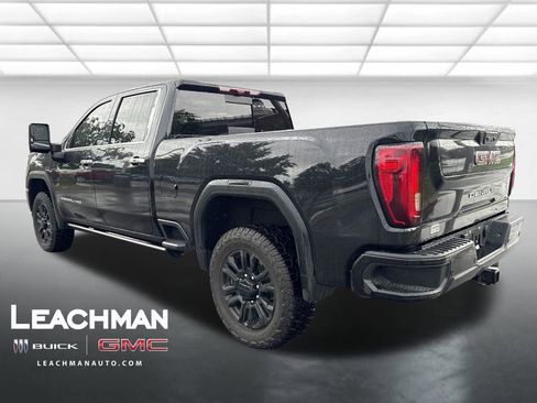 Used 2021 GMC Sierra 2500 Denali w/ Denali Black Diamond Edition AWD/4WD image 5