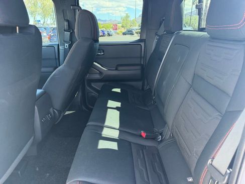 Used 2025 Nissan Frontier Pro-X w/ Pro Convenience Package image 9