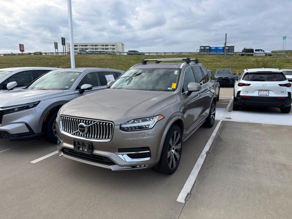 Used 2020 Volvo XC90 T6 Inscription w/ Protection Package Premier AWD/4WD image 6