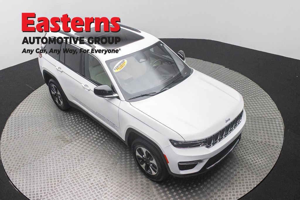 Used 2024 Jeep Grand Cherokee Limited 4xe AWD/4WD image 4