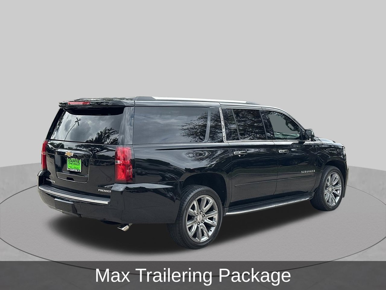 Used 2019 Chevrolet Suburban Premier RWD image 5