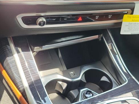 New 2027 BMW X7 xDrive40i w/ M Sport Package AWD/4WD image 29