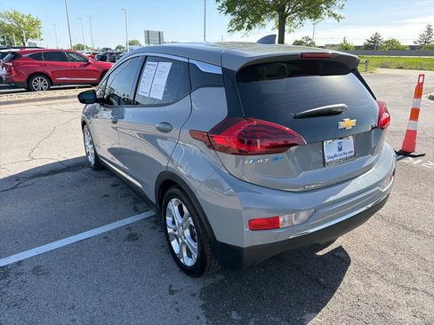 Used 2020 Chevrolet Bolt LT FWD image 5