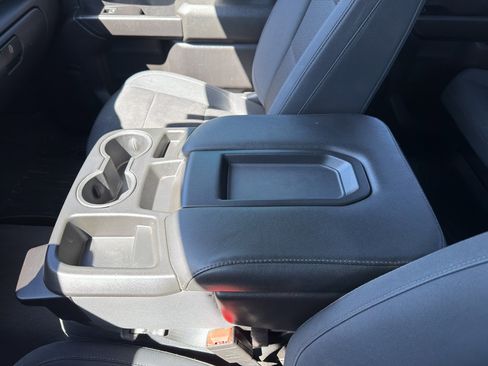 Used 2019 Chevrolet Silverado 1500 Custom AWD/4WD image 13