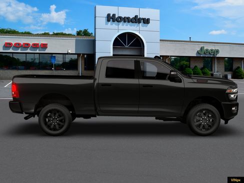 New 2026 RAM 2500 Big Horn AWD/4WD image 8