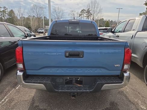 Used 2019 Toyota Tacoma TRD Off-Road image 3