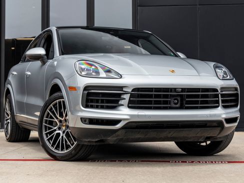 Certified 2021 Porsche Cayenne S AWD/4WD image 6