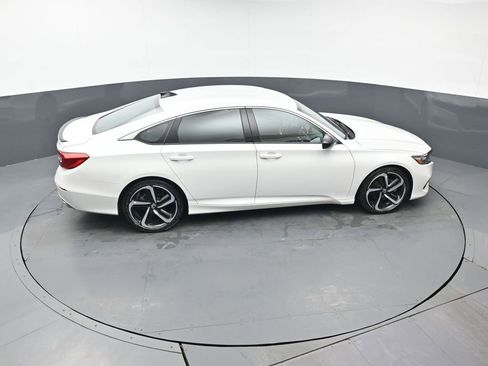 Certified 2022 Honda Accord Sport image 45