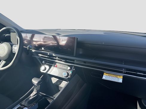 New 2026 Hyundai Tucson SEL image 22