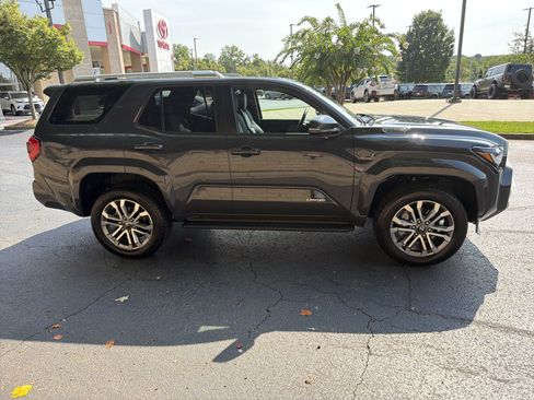 Used 2026 Toyota 4Runner Limited AWD/4WD image 4