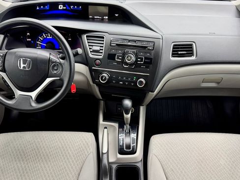 Used 2014 Honda Civic LX image 17
