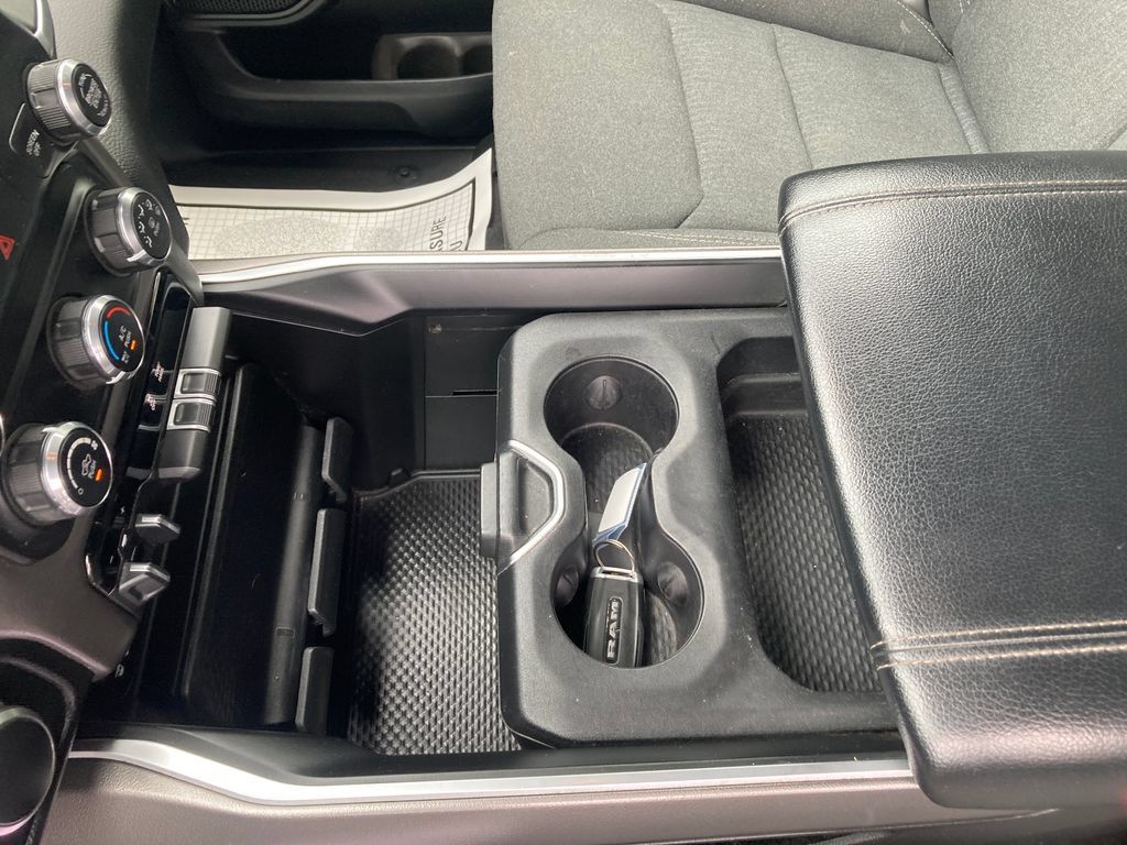 Used 2019 RAM 1500 Big Horn AWD/4WD image 33