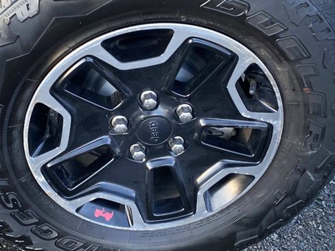 Certified 2021 Jeep Wrangler Unlimited Sport image 29