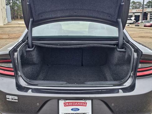 Used 2021 Dodge Charger SXT w/ Leather Interior Group image 29