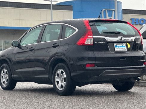 Used 2015 Honda CR-V LX image 3