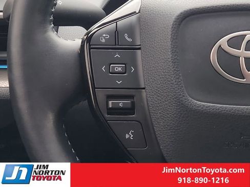 Used 2024 Toyota Prius Limited image 29
