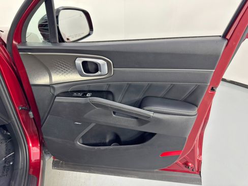 Used 2021 Kia Sorento SX image 42