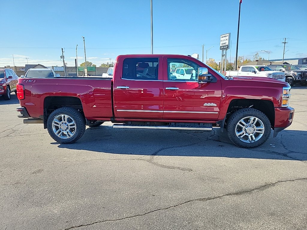 Used 2019 Chevrolet Silverado 2500 High Country w/ Duramax Plus Package AWD/4WD image 4