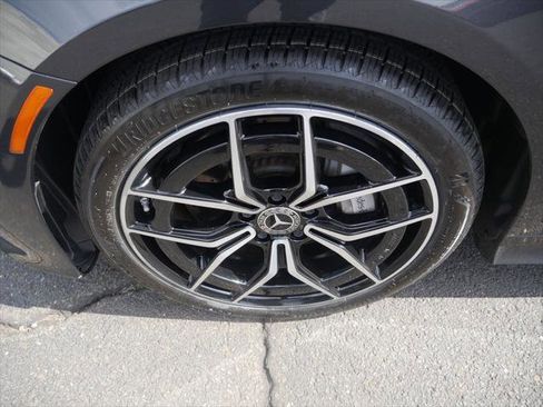 Used 2022 Mercedes-Benz E 450 4MATIC Cabriolet image 12