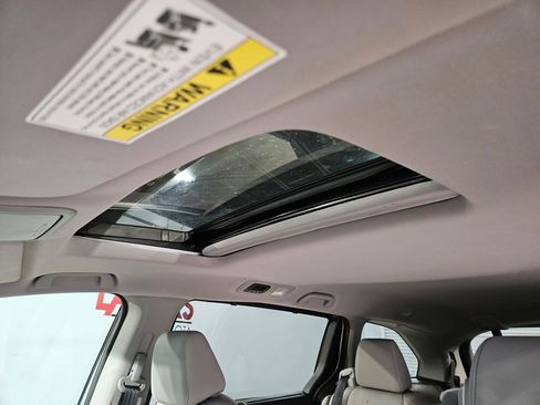 Used 2019 Honda Odyssey EX-L image 24