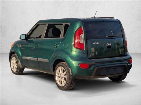 Used 2013 Kia Soul + image 7