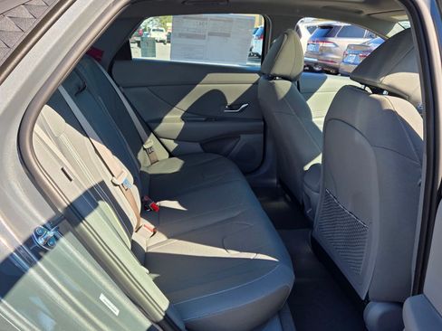 New 2026 Hyundai Elantra SEL Sport Premium FWD image 14